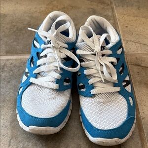 Nike Run Free 2 Women’s Size 8 Pre-owned
